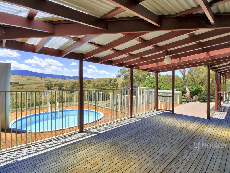 18 Hankshaws Hill Road, Omeo VIC 3898