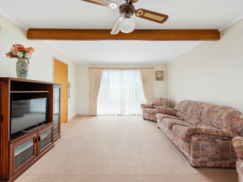 23 Morekana Crescent, Eastwood VIC 3875