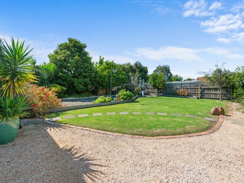 14 Birchwood Court, Bairnsdale VIC 3875