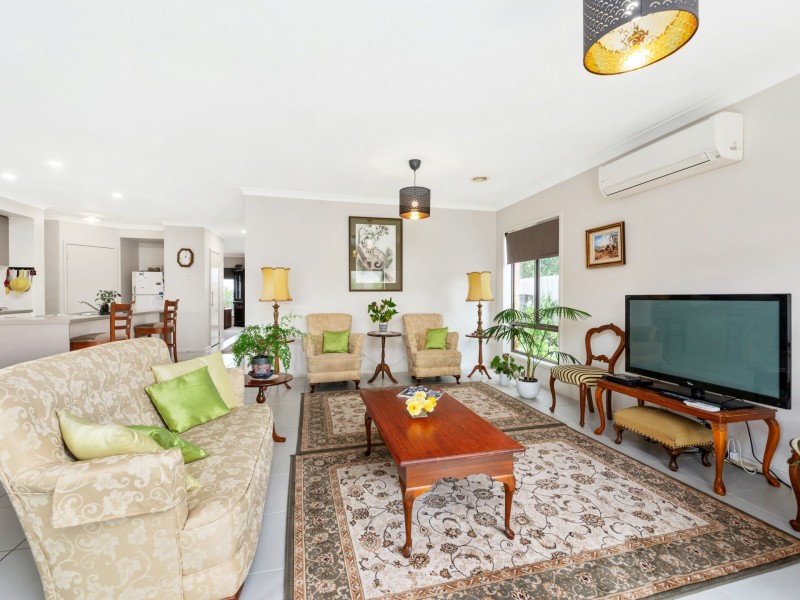 19 Phoebes Way, Eastwood VIC 3875