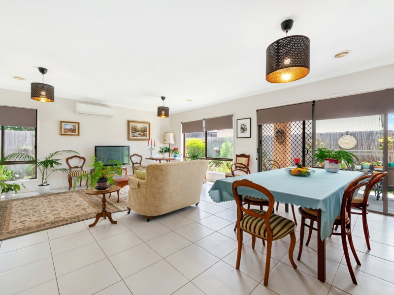 19 Phoebes Way, Eastwood VIC 3875