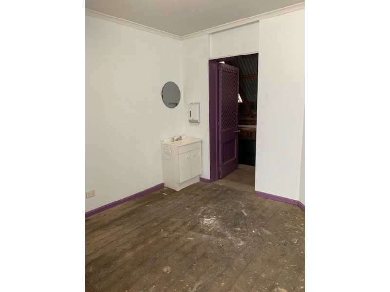 69 Main Street, Bairnsdale VIC 3875