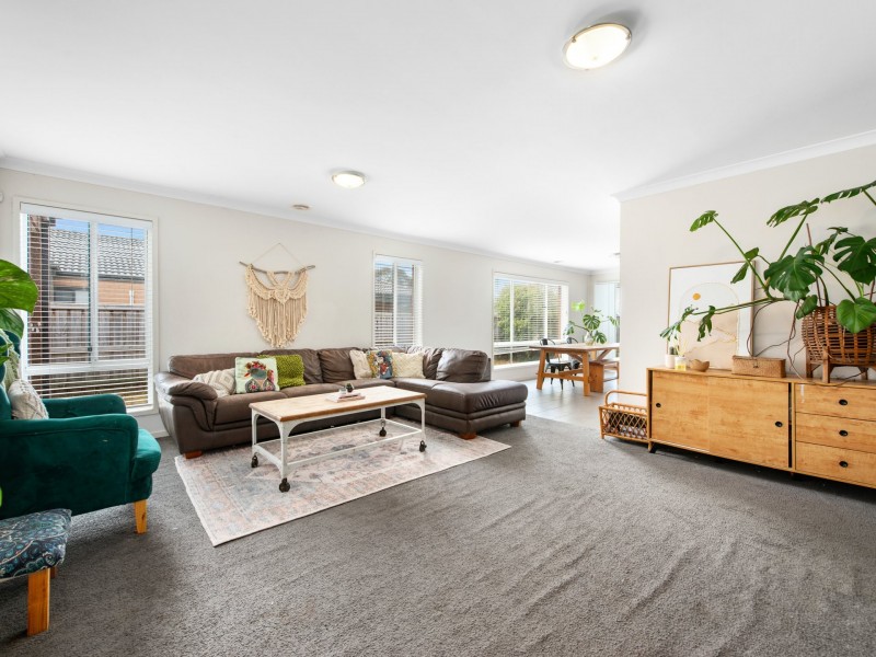 13 Eastcoast Court, East Bairnsdale VIC 3875