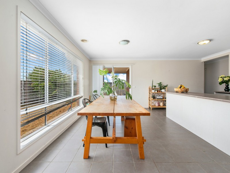 13 Eastcoast Court, East Bairnsdale VIC 3875