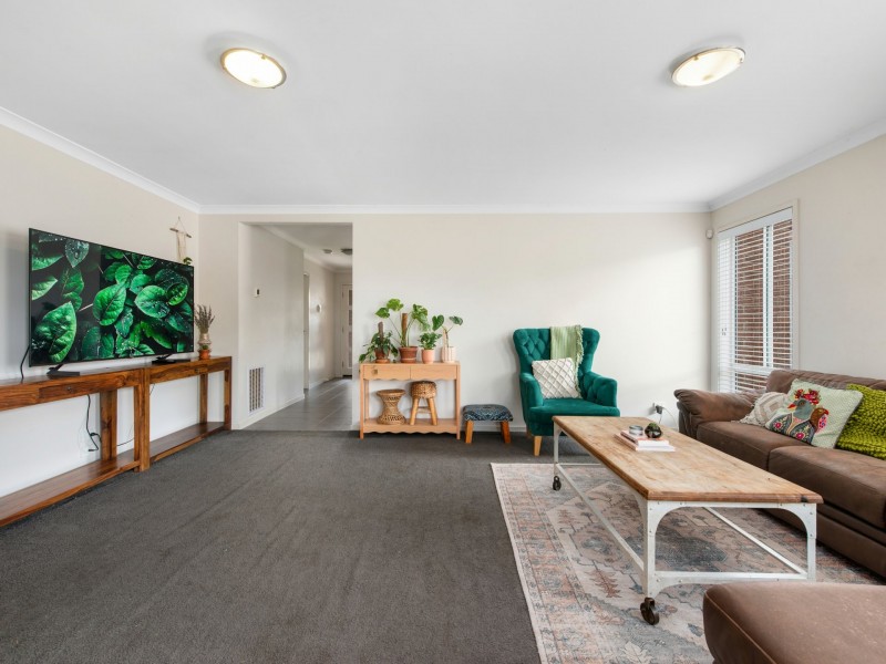 13 Eastcoast Court, East Bairnsdale VIC 3875