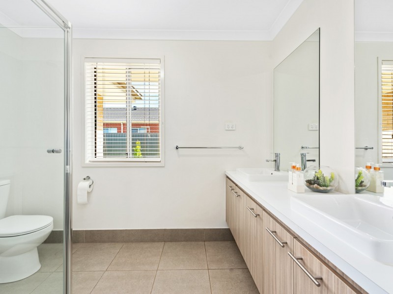 8 Calvert Street, Bairnsdale VIC 3875