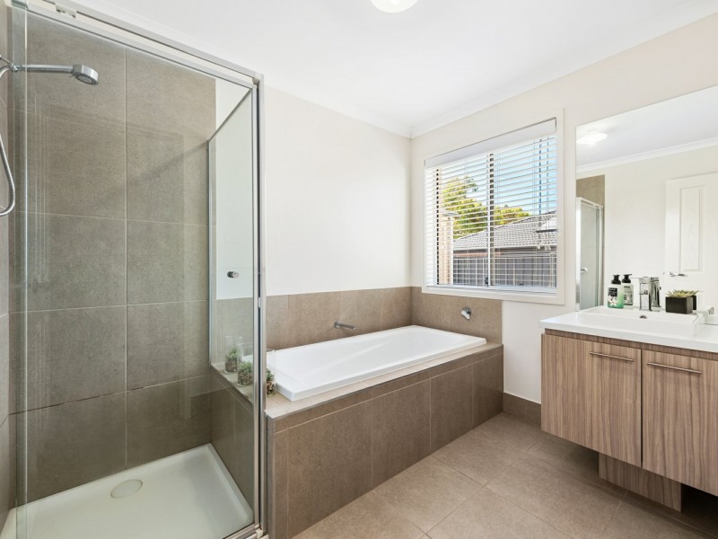 8 Calvert Street, Bairnsdale VIC 3875