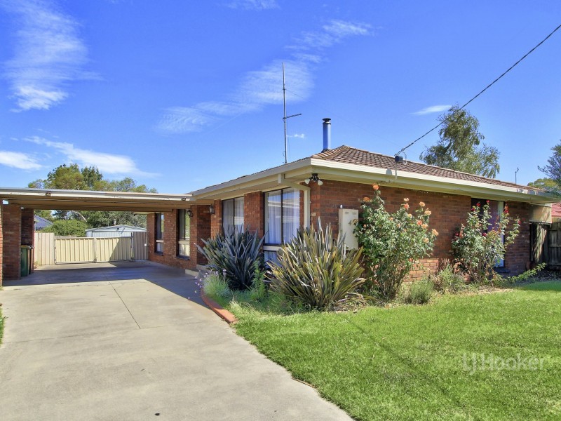 4 Gibbs Place, Bairnsdale VIC 3875