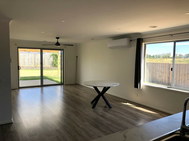 7 Meander Way, Bairnsdale VIC 3875