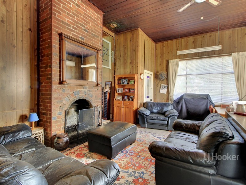 110 Day Avenue, Omeo VIC 3898