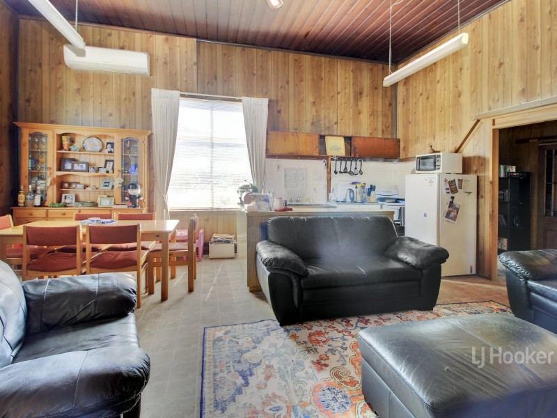 110 Day Avenue, Omeo VIC 3898