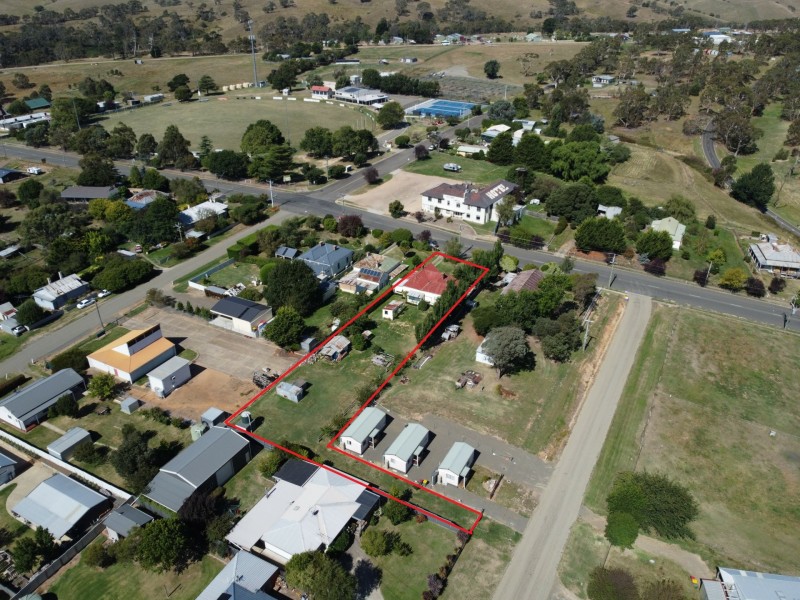 110 Day Avenue, Omeo VIC 3898