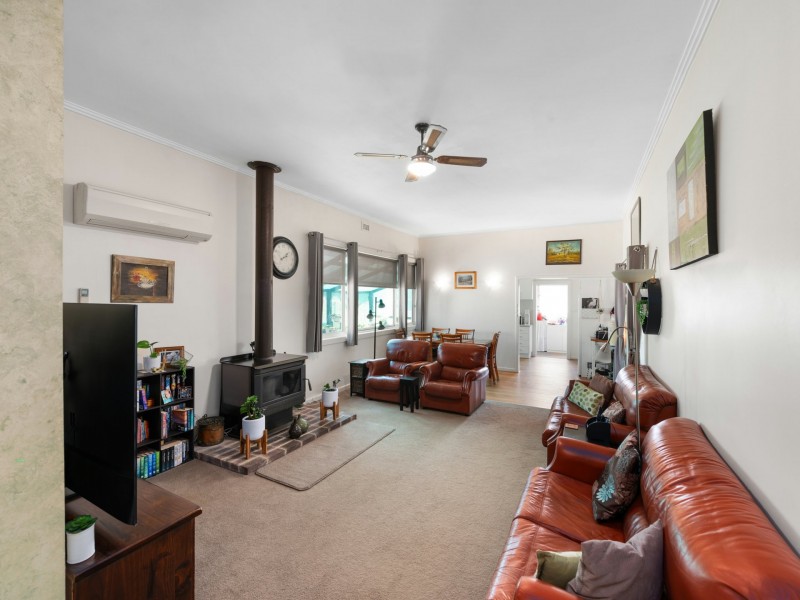 206 Kettles Lane, Johnsonville VIC 3902