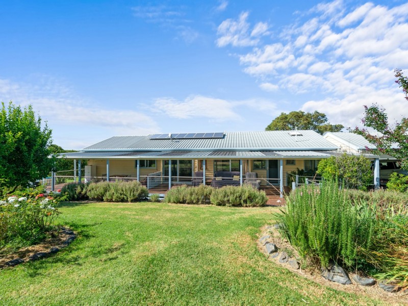 57 Giles Street, Wiseleigh VIC 3885