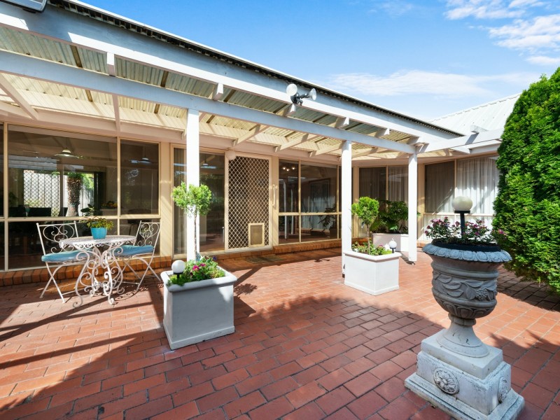 22 Calvert Street, Bairnsdale VIC 3875