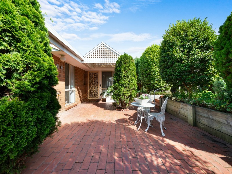 22 Calvert Street, Bairnsdale VIC 3875