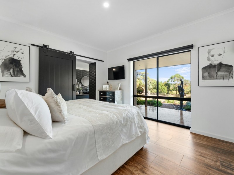 460 Hodges Estate Road, Ellaswood VIC 3875