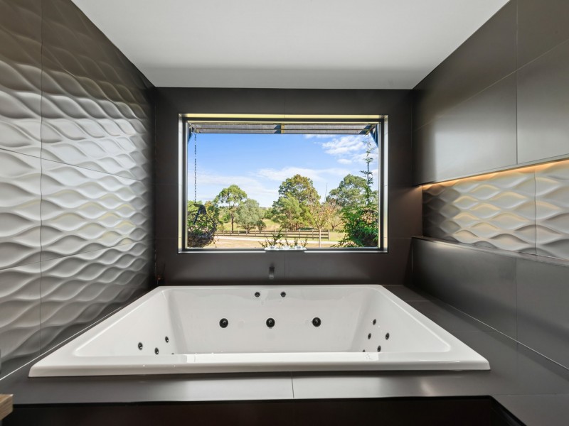 460 Hodges Estate Road, Ellaswood VIC 3875