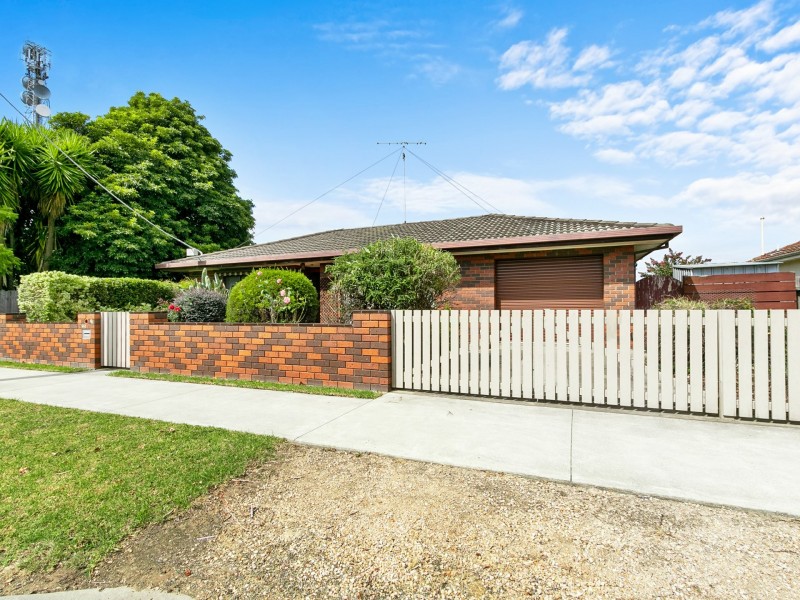 Unit 1/73A Francis Street, Bairnsdale VIC 3875