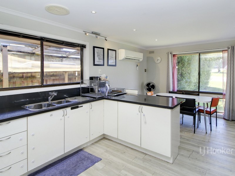 4 Gibbs Place, Bairnsdale VIC 3875