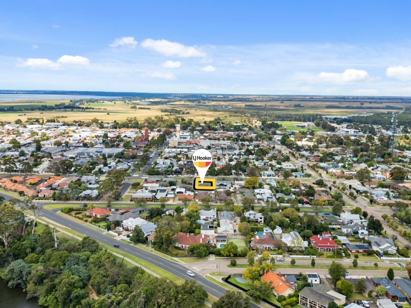18 Pearson Street, Bairnsdale VIC 3875