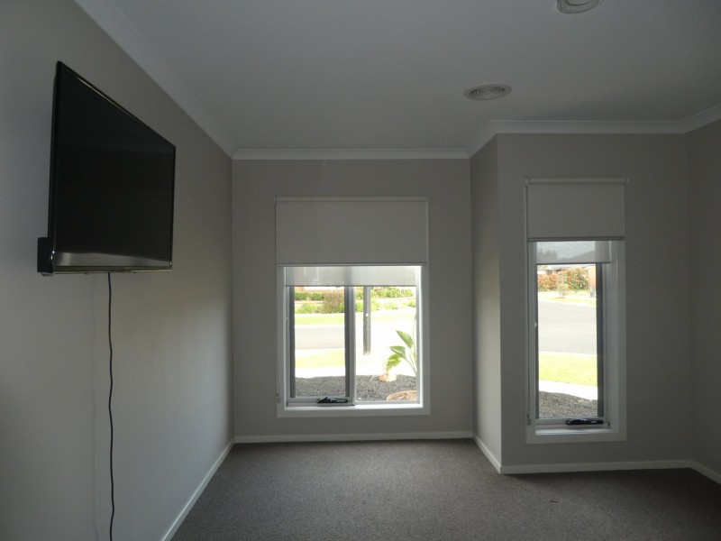 18 Whistler Drive, Bairnsdale VIC 3875