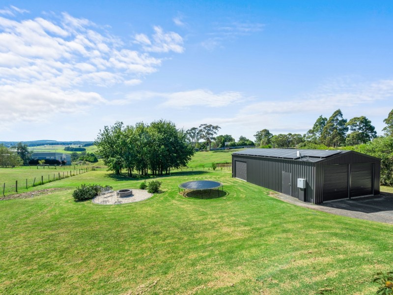 220 Bullumwaal Road, Wy Yung VIC 3875