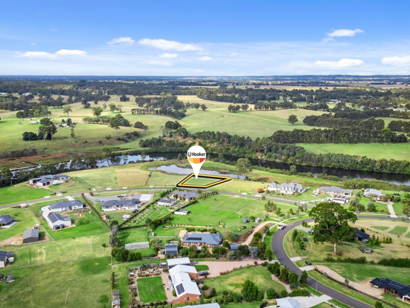 12 Parkside Drive, Nicholson VIC 3882