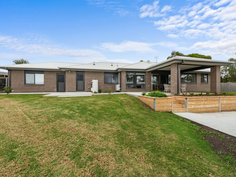 32 Wy Yung Heights, Wy Yung VIC 3875