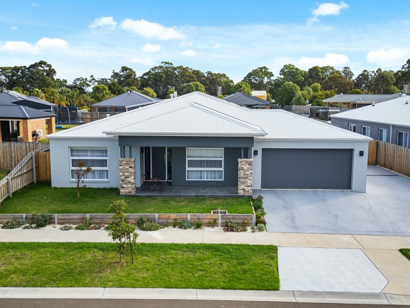 5 Wadgin Court, Swan Reach VIC 3903