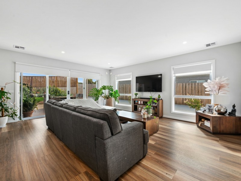 5 Wadgin Court, Swan Reach VIC 3903
