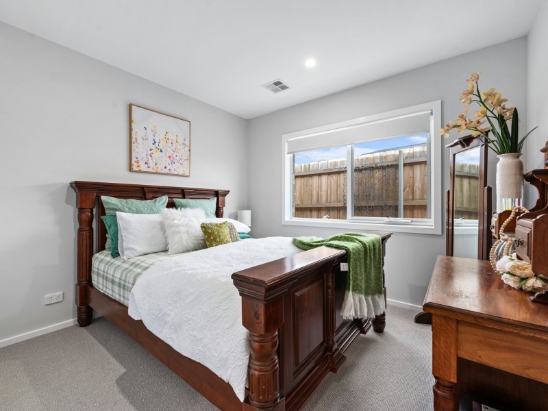 5 Wadgin Court, Swan Reach VIC 3903