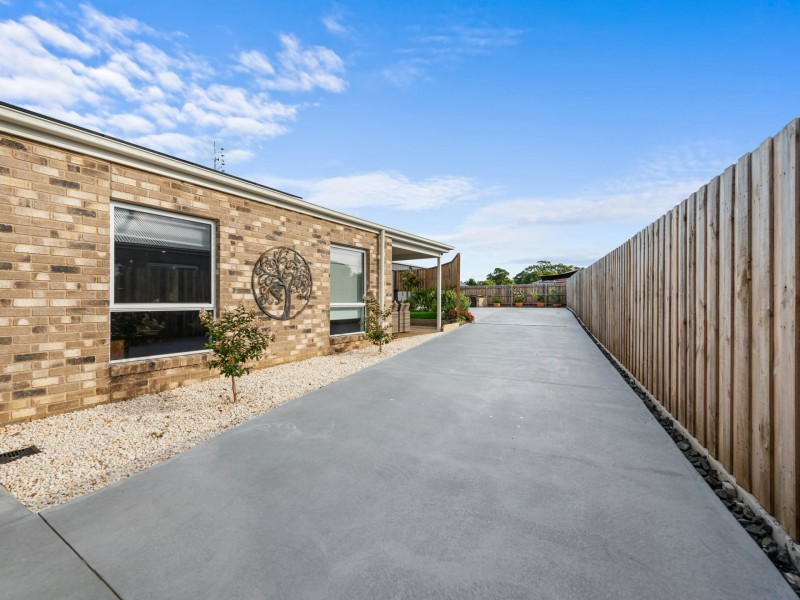 5 Wadgin Court, Swan Reach VIC 3903