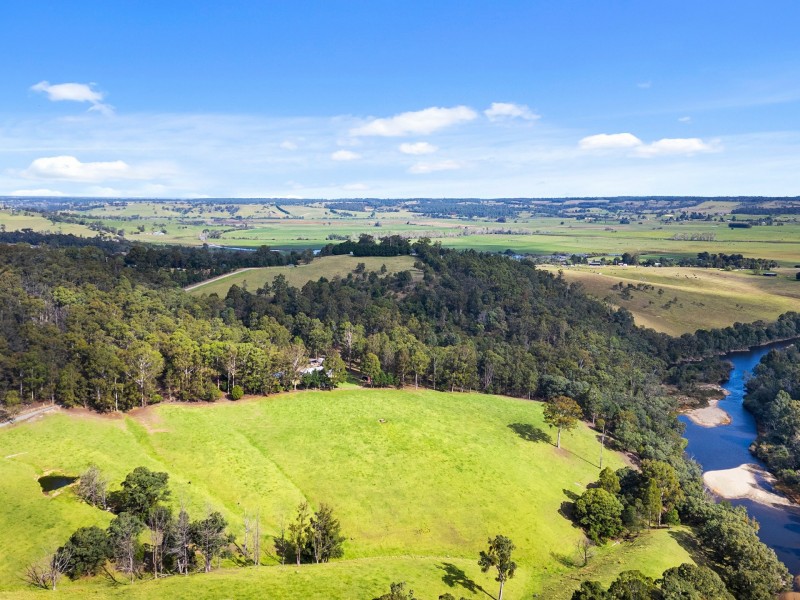 125 Pilgrims Road, Bruthen VIC 3885