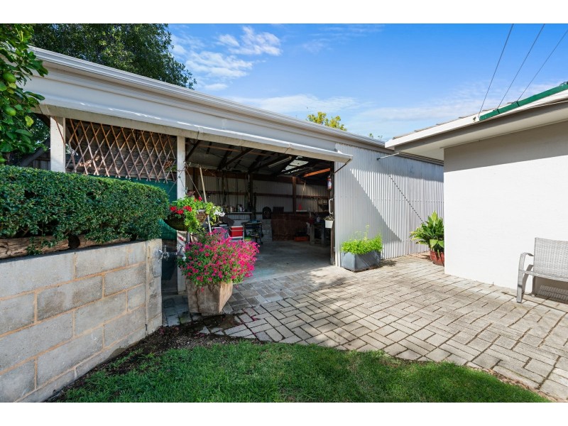 12 Harnham Drive, Bairnsdale VIC 3875