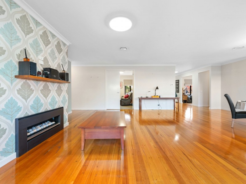 2 Morton Drive, Eastwood VIC 3875