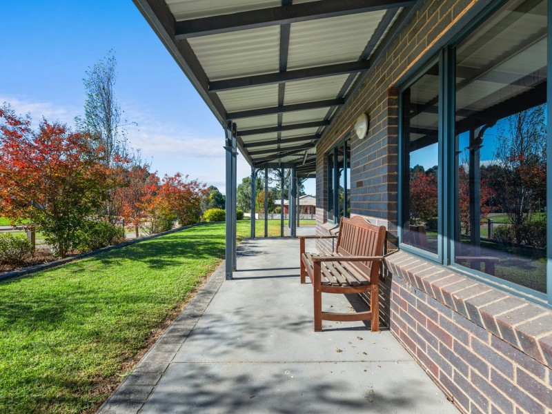 2 Morton Drive, Eastwood VIC 3875