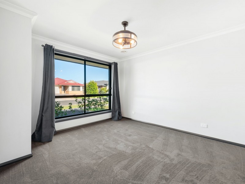 4 Egret Avenue, Bairnsdale VIC 3875