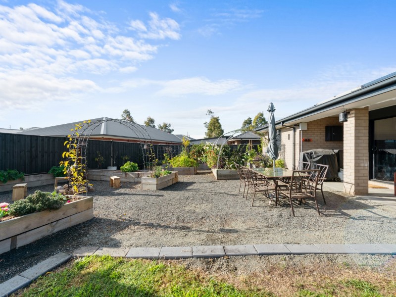 4 Egret Avenue, Bairnsdale VIC 3875