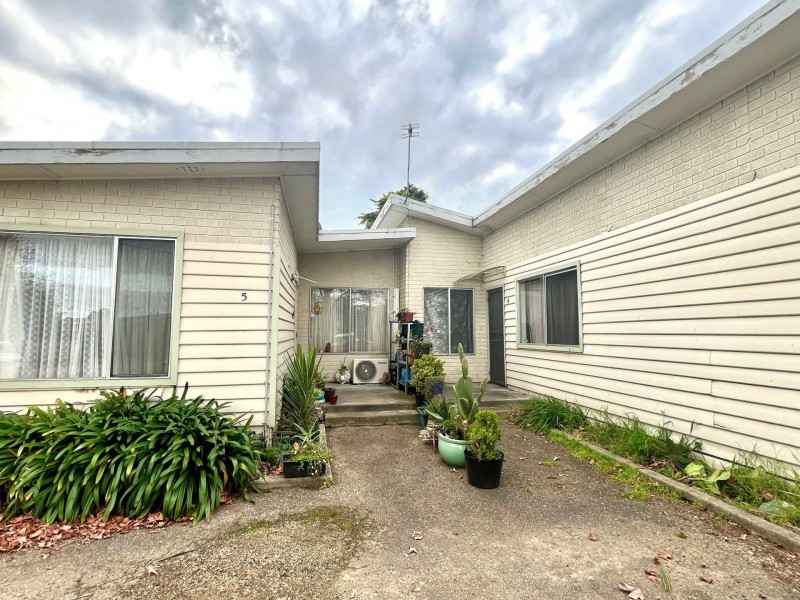 Unit 5 and 6/4 Grosvenor Court, Bairnsdale VIC 3875