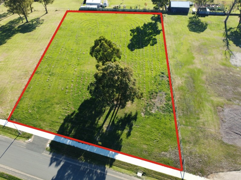 25 Hylton Vista, Wy Yung VIC 3875