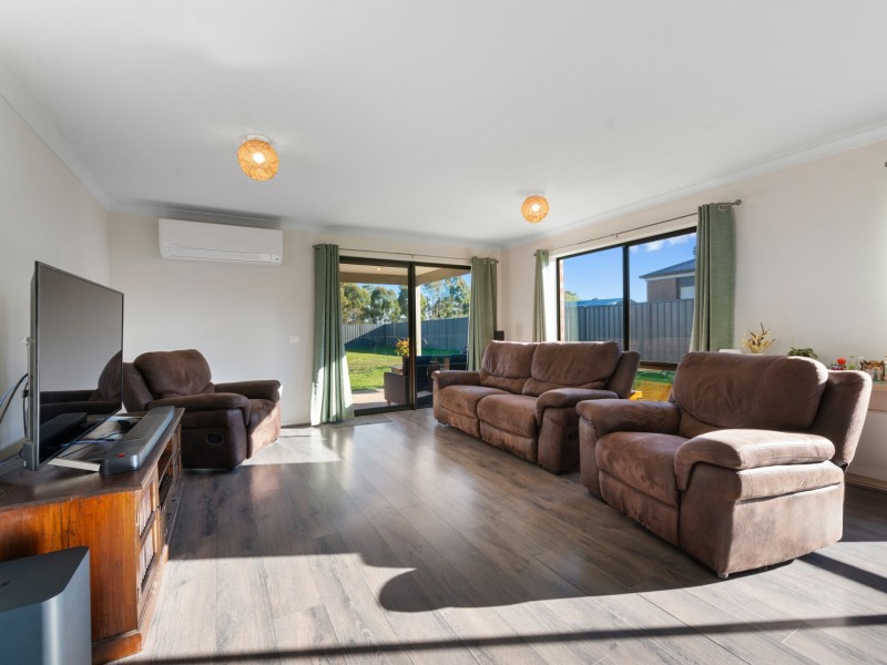 3 Harkaway Lane, Lindenow VIC 3865