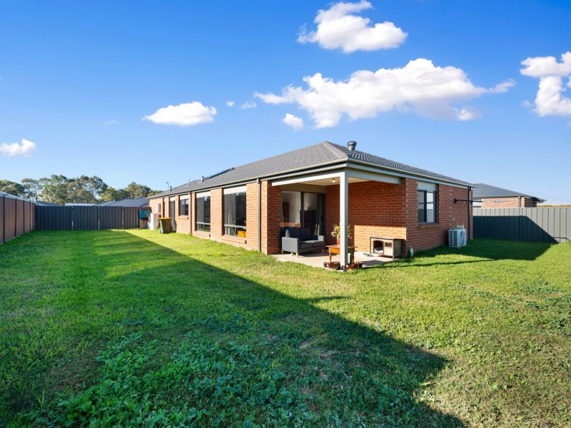3 Harkaway Lane, Lindenow VIC 3865