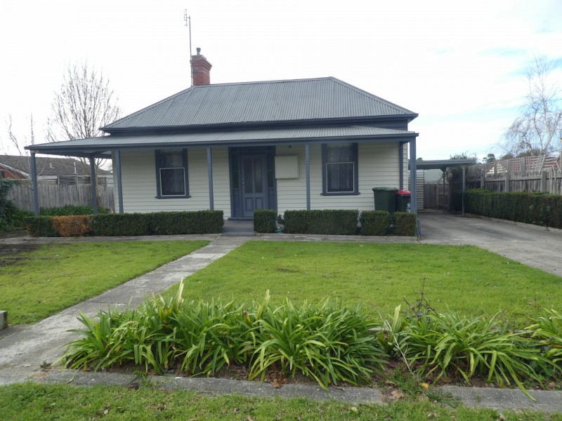 103 Day Street, Bairnsdale VIC 3875