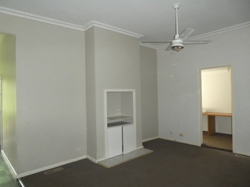 103 Day Street, Bairnsdale VIC 3875