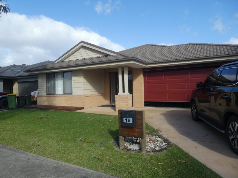 16 Dianella Place, Bairnsdale VIC 3875