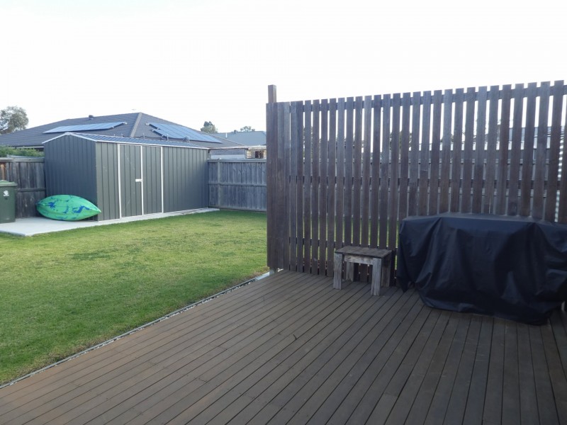 16 Dianella Place, Bairnsdale VIC 3875