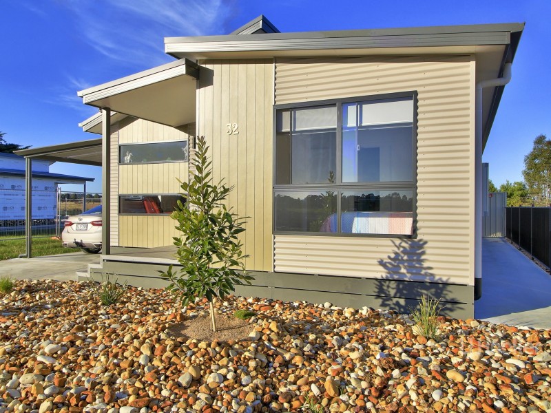 32 Elm Crescent, Lucknow VIC 3875