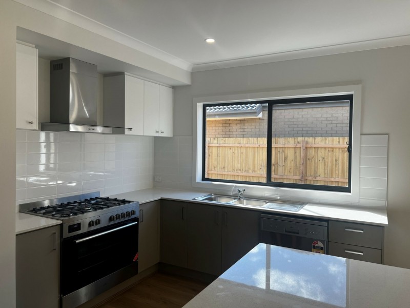 90 Hebe Way, Bairnsdale VIC 3875