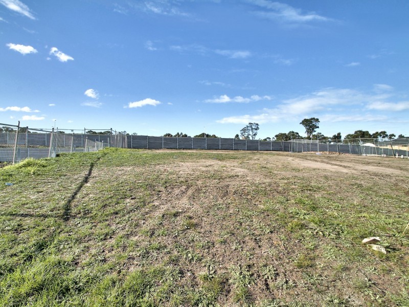 22 Bottlebrush Way, Lucknow VIC 3875